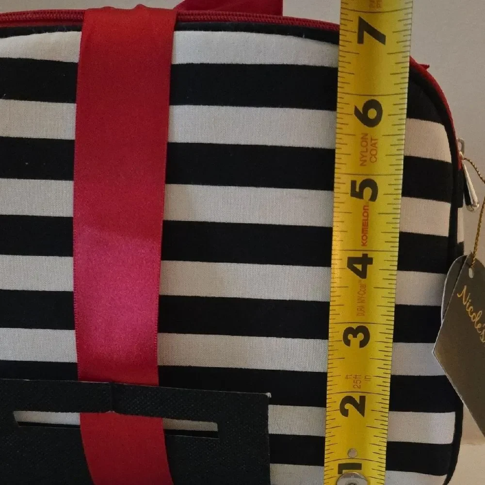 NWT Nicole Hello Beautiful Cosmetic Bags